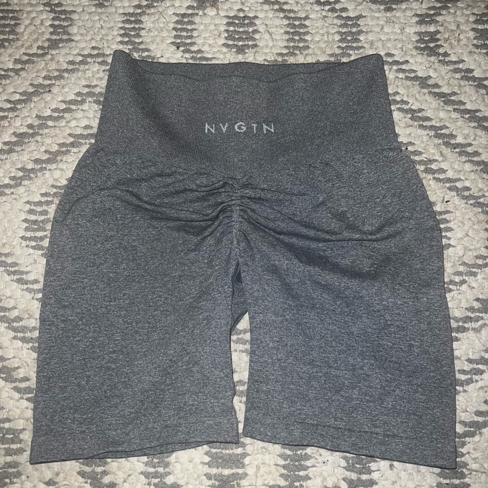 NVGTN small scrunch shorts